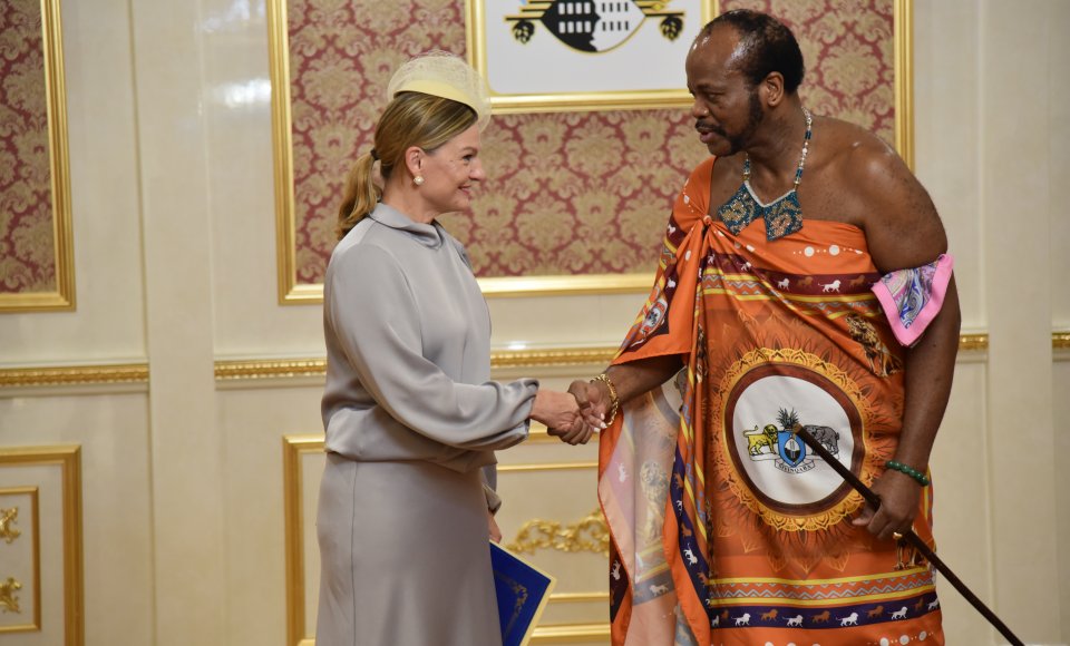Lietuvos ambasadorė Rasa Jankauskaitė įteikė skiriamuosius raštus Esvatinio Karaliui Mswati III