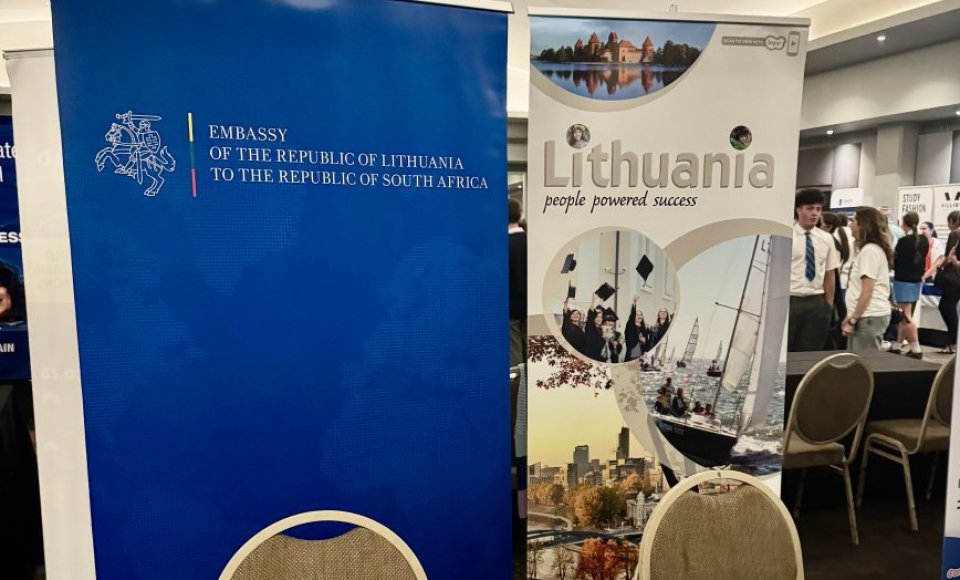 Showcasing Lithuanian higher education at the annual King David Schools Fair